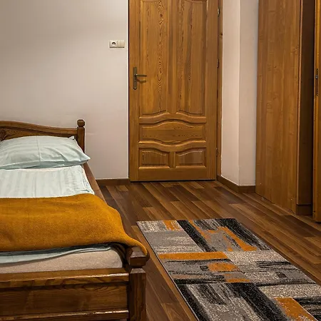 Apartment Gosciniec Na Rowni