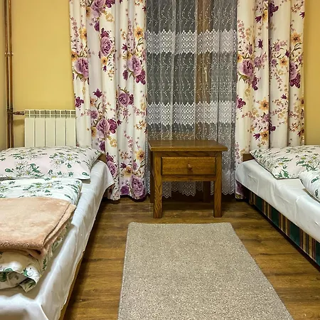 Gosciniec Na Rowni *